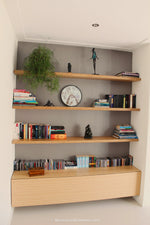 Boekenkast gemaakt van bamboe platen Masters of Bamboo
