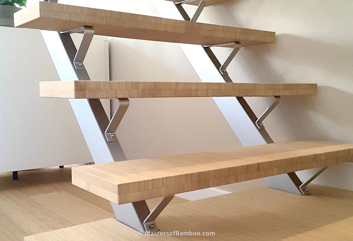 Trap gemaakt van massieve bamboe platen