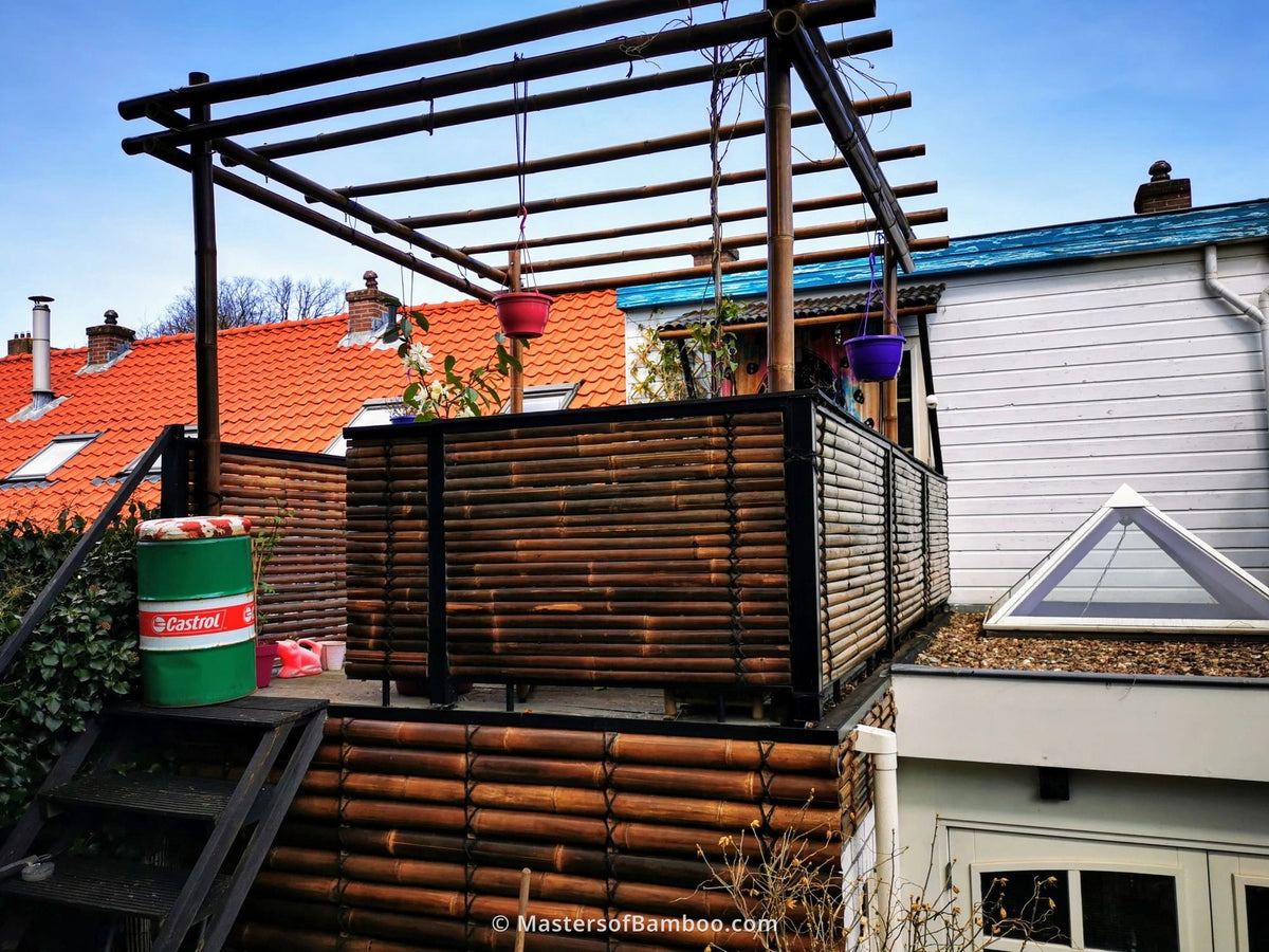 Zwarte Bamboe pergola Java