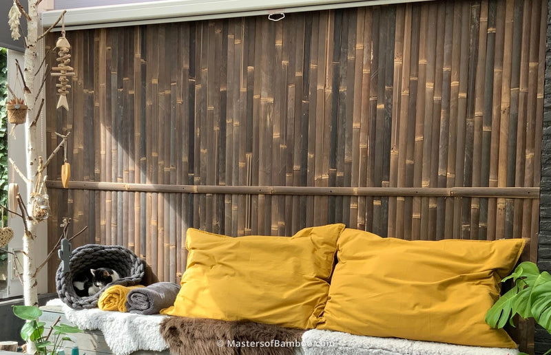 tuinwand met bamboelatten