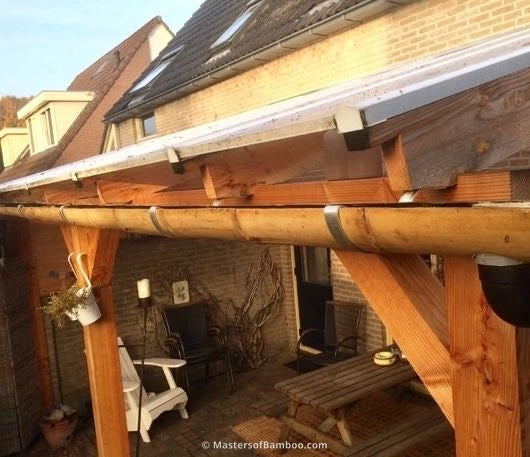 bamboe regengoot halfronde buis