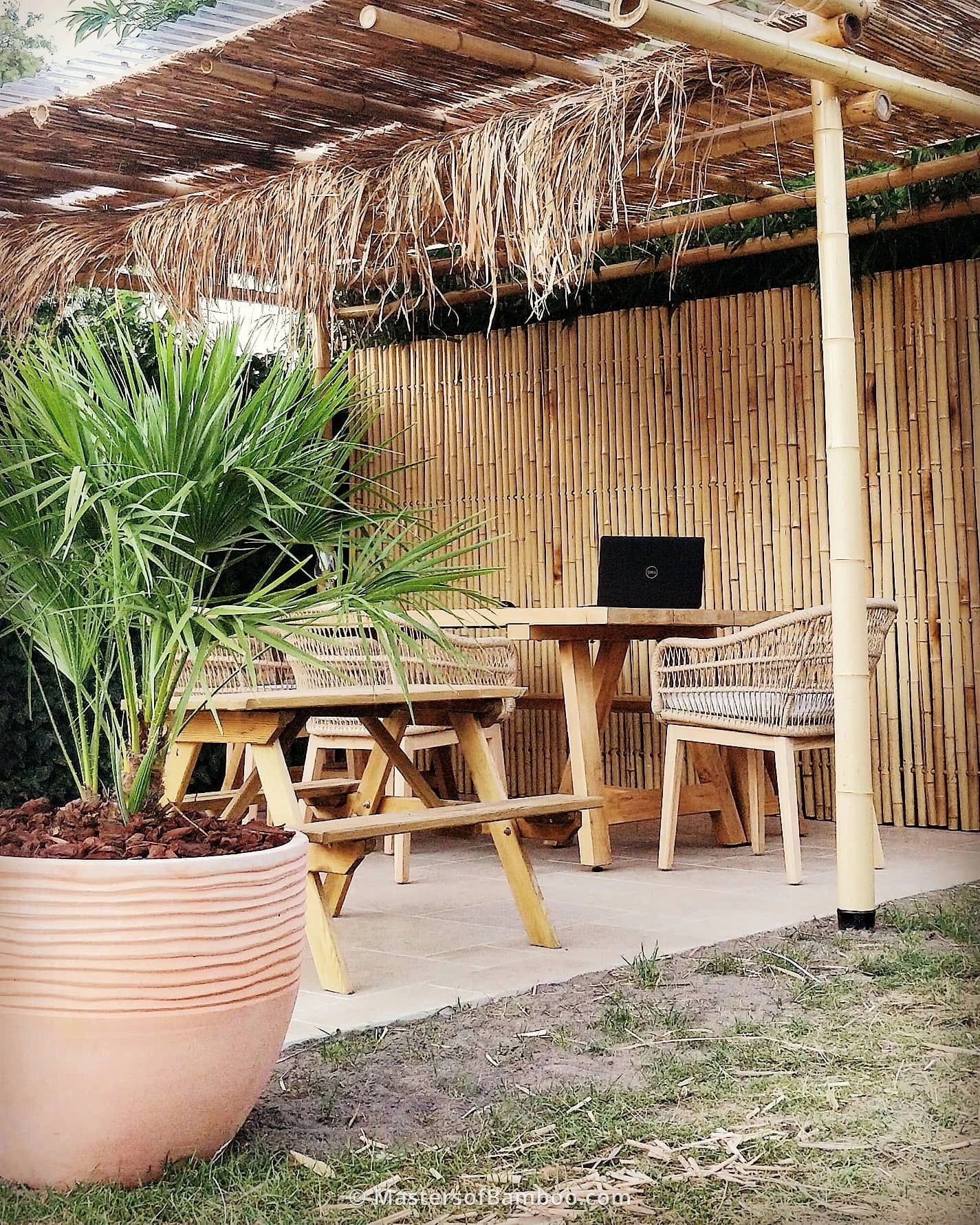 bamboe overkapping met dak