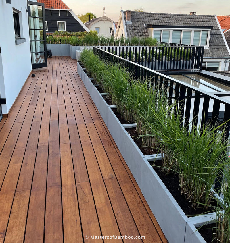dakterras met bamboe vlonderplanken